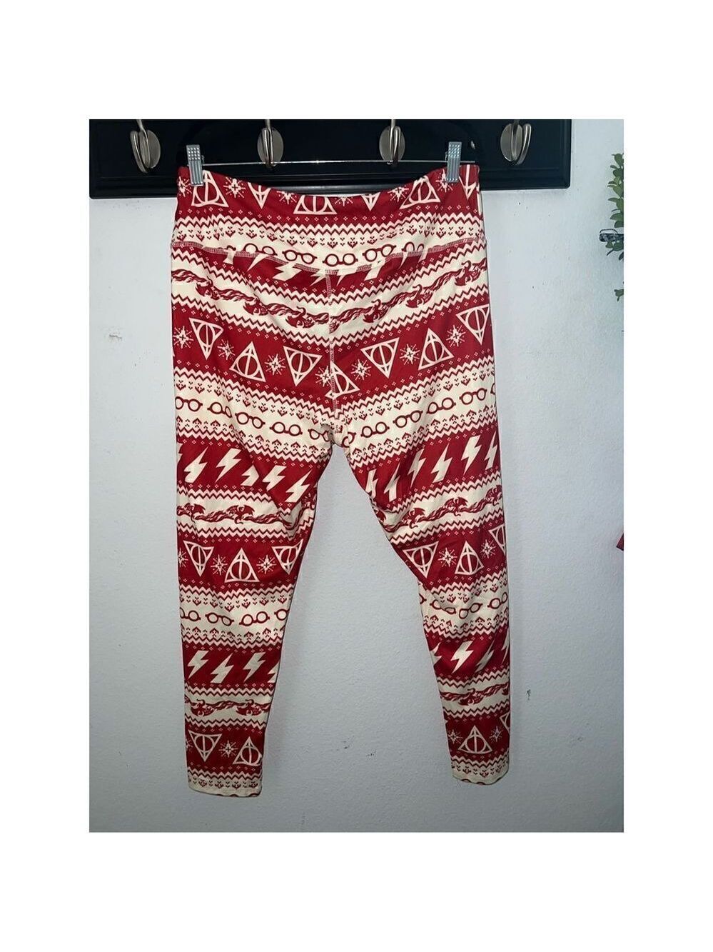 Harry Potter Icon Holiday Fair Isle Leggings Plus Size 2 - Picture 6 of 7